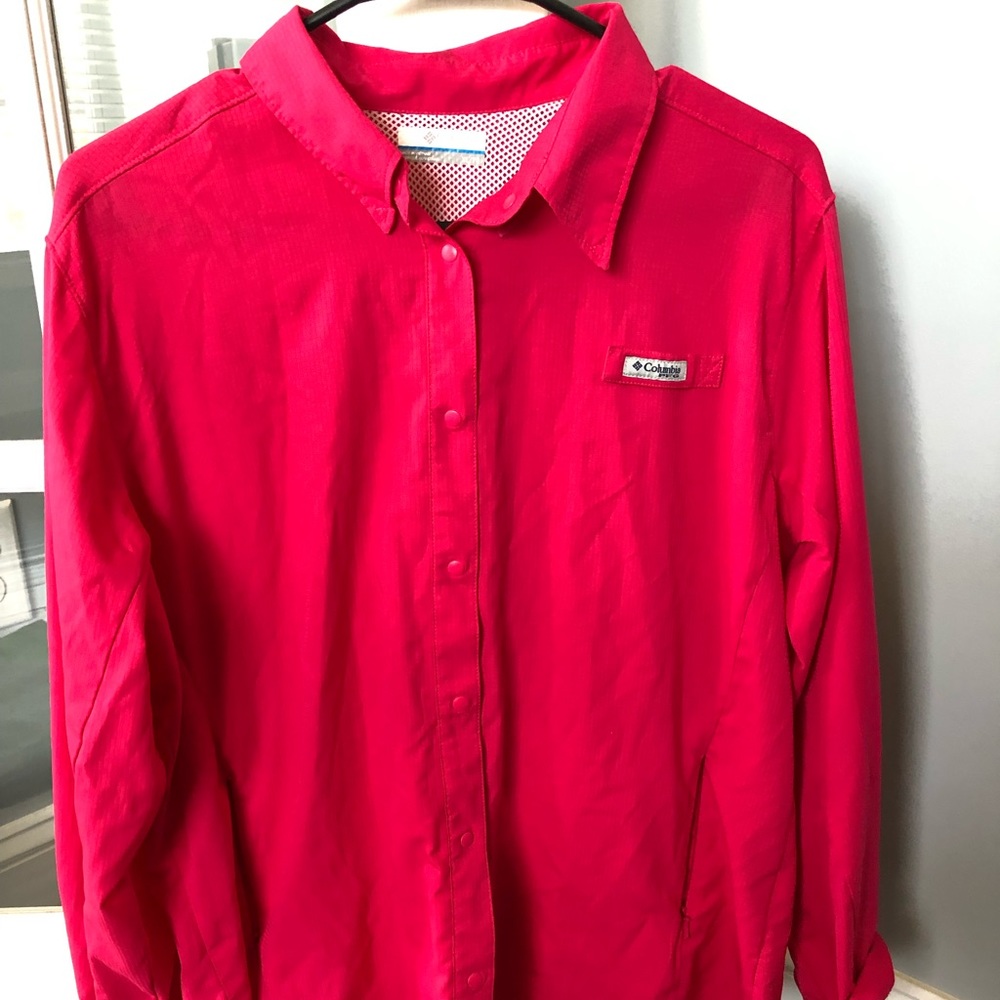 SIZE LARGE PFG